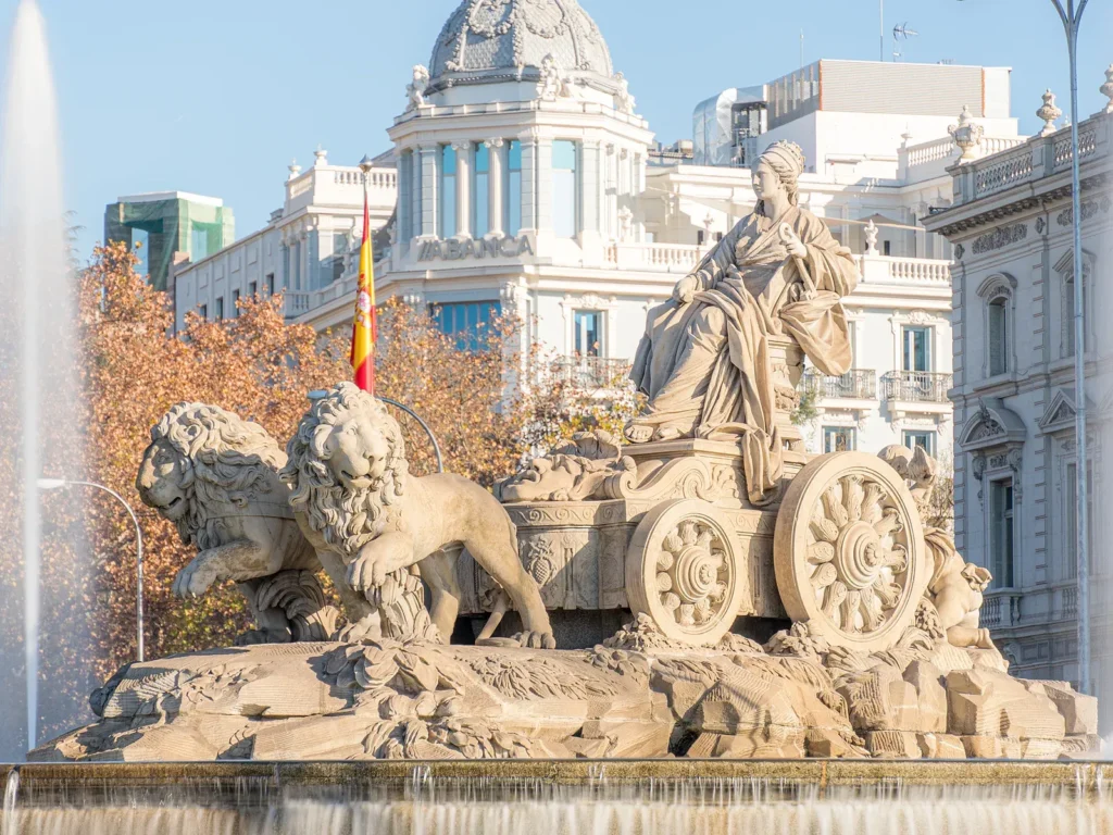unusual things to do in Madrid 21 The Cibeles fountain with its lions and chariot in the morning light, a landmark on my special tours, Madrid